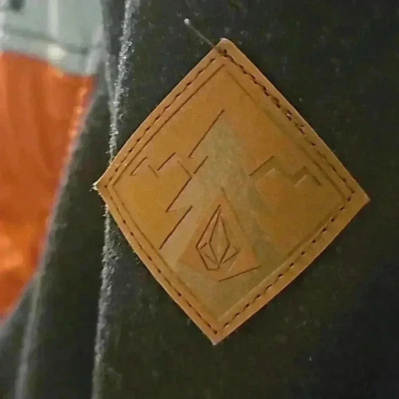 Volcom Jacket - Picture 7 of 7